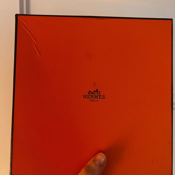 Hermès "Minuit au Faubourg" Silk Scarf - Picture 6 of 6